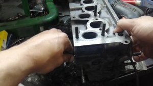 Прогорела  прокладка ГБЦ | замена прокладки ГБЦ Volkswagen Passat 1.9 TD | Пассат б3 прокладка ГБЦ