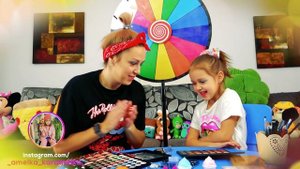 МАКИЯЖ ЧЕЛЛЕНДЖ! Какого цвета глаза, губы и брови решит Колесо Фортуны! Амелька делает Макияж!