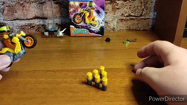 обзор Лего STUNTZ  60297  ,фигурок по Марвел и DOTS