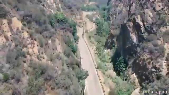 Когда девушка говорит, что она одна дома. смотреть онлайн