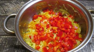 Куриный суп с овощами и звездочками