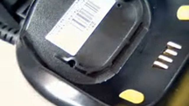 Как удалить интерфейсный кабель в сканерах штрих-кода Datalogic PowerScan PM80X0 смотреть онлайн