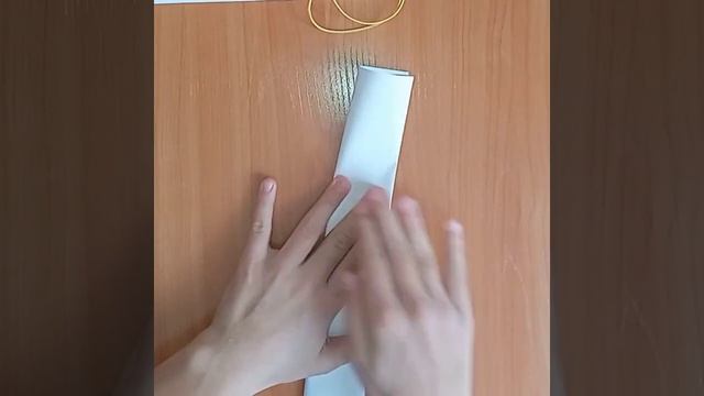 КАК СДЕЛАТЬ СТРЕЛЯЮЩИЙ БУМАЖНЫЙ ПИСТОЛЕТ ЗА 5 МИНУТ!!!
