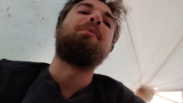 Den 88 - Invertor, 24V, parabola venku! смотреть онлайн