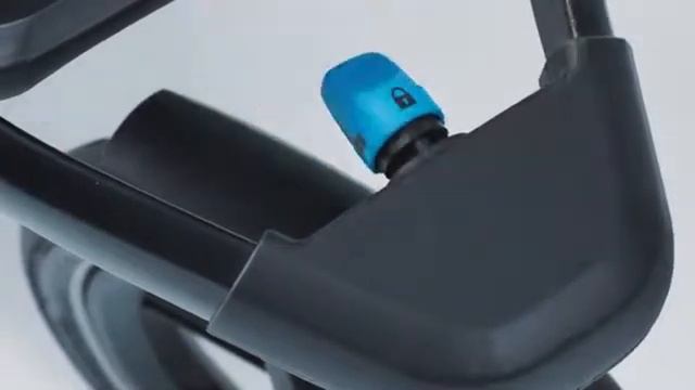 Thule Urban Glide 2 Jogging Stroller, Swivel front wheel locks into place for jogging смотреть онлайн