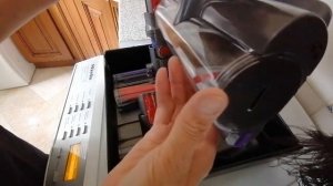 Обзор пылесоса Dyson V11 Absolute.