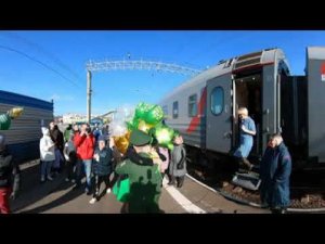 360 видео, ДМБ, дембель дождалась! Встреча из армии! Дождалась из армии! Встреча дембеля! Оперативна