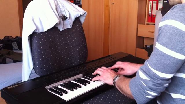 Twilight Song - River flows in you on Yamaha PSR-50 смотреть онлайн