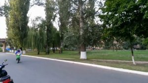 Yamaha Grand Axis 100. Первые попытки научиться стантить.#2