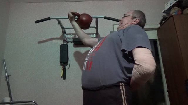 Первая проба удержания гири 24кг на вытянутой руке смотреть онлайн