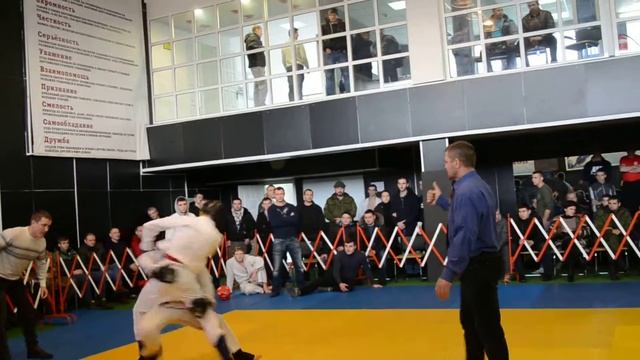 Чуднецов Игорь 3 бой до 65 кг, рукопашный бой 11.12.16 смотреть онлайн