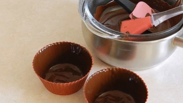 Готовим дома сегодня / Творожные сырки в шоколаде