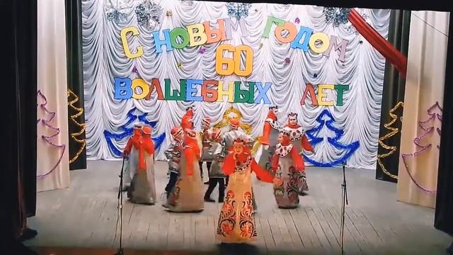 Ксения Михеева и детский ансамбль "Жар птица"
