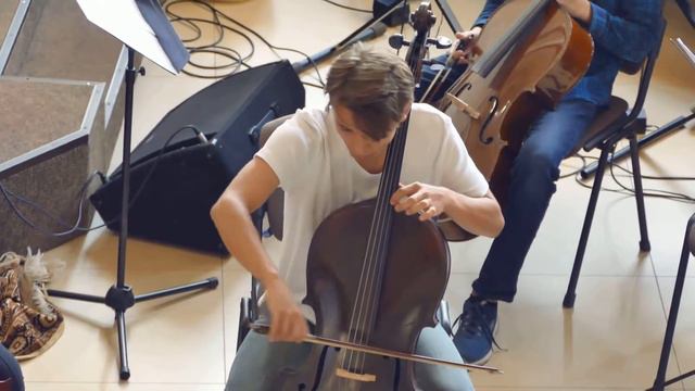 Хрущ Адріан «Капріччіо», Г. Гольтерман віолончель смотреть онлайн