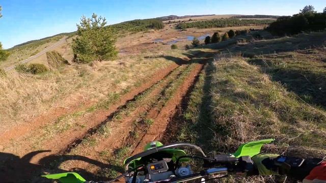 Классный прохват на мото и квадро до Камы.В 5 мин такой ролик не запишешь ))) смотреть онлайн