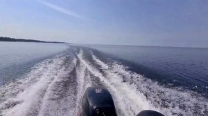 GLADIATOR RIB 380 AL + SUZUKI DF20AS on cruise speed