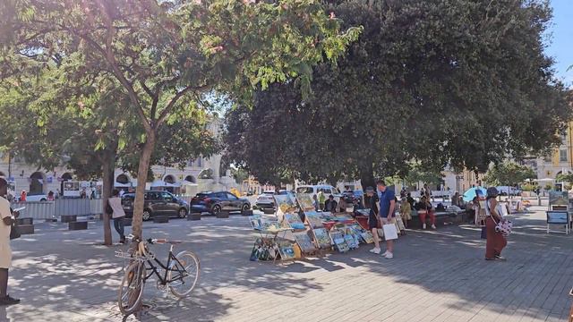 4K 60fps, Nice, Place Giuseppe Garibaldi, walk through the square, views of the city. 14
