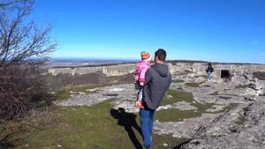 Крым. Мангуп-Кале. Пещерный город в Крыму Мангуп-Кале с ребенком на джипе. Экскурсия по Мангупу