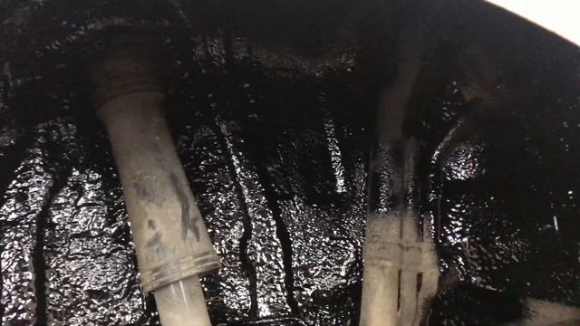 KIA Optima нанесли средство предназначенное для защиты от воздействия шума, коррозии и ударов грави