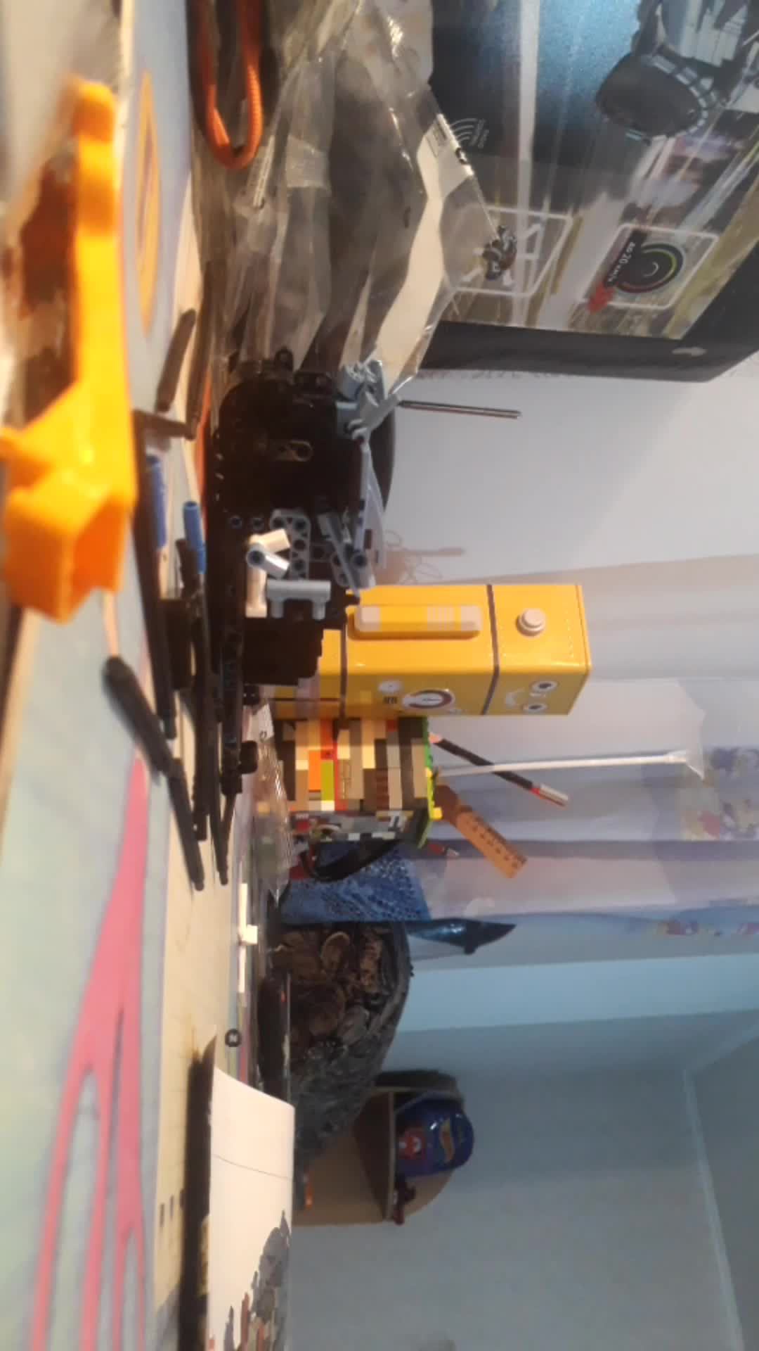 собираю Lego