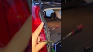 Discover the Easy Fix: Replace 2013 Honda CRV Door Lift Support