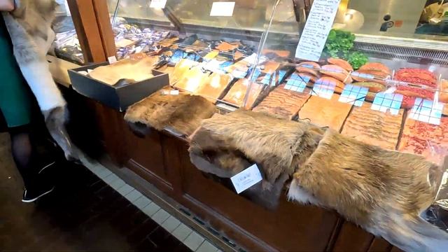 Old Market Hall Helsinki. Старый рынок на Рыночной площади в Хельсинки. Финляндия смотреть онлайн