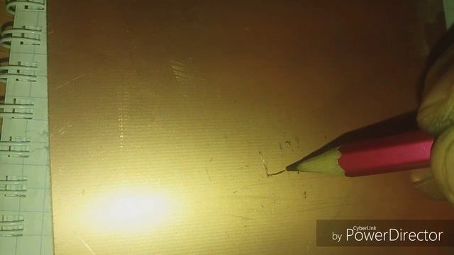 Трехтональный звуковой сигнализатор.