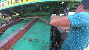 Пряники. Начало ремонта комбайна ДОН 1500Б (часть 1) Combine repair 2020