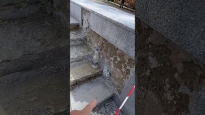 Начало ремонта гранитных ступеней.