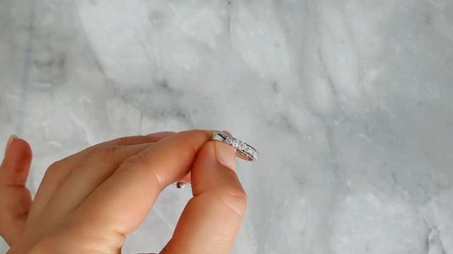 Кольцо с в.бриллиантами 0.729 ct смотреть онлайн