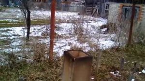 сжигаю отсыревшие еловые дрова в ракетной топке