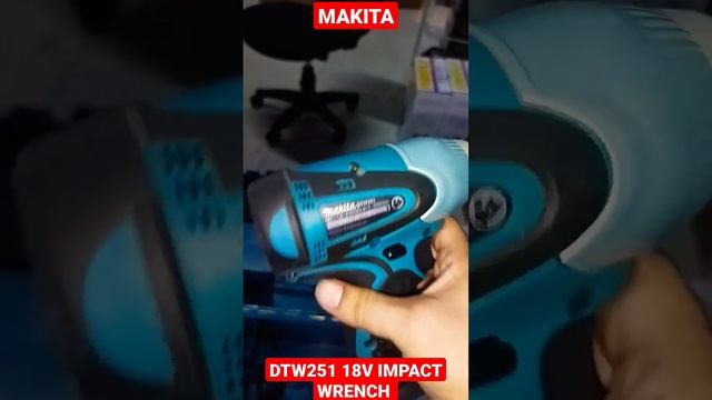 MAKITA DTW251 18V IMPACT WRENCH