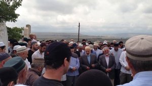 М  Мухтар абий