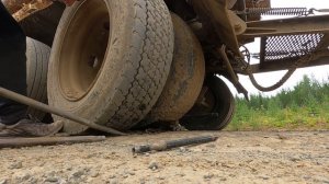Лесовозы. Замена колеса на прицепе лесовоза Volvo FMX