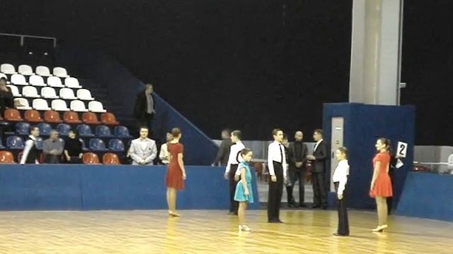 Буроличев Игорь - Житкова Елена Медленный вальс Ю-1 Е смотреть онлайн