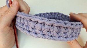 УЗОР КРЮЧКОМ ПО КРУГУ. Легкий и ПРОСТОЙ узор для трикотажной пряжи. Корзинка крючком