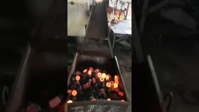 гайка автоматическое прессовое оборудование машинной линии.  гайка кузнечно-прессового оборудован смотреть онлайн