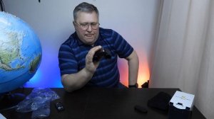 Бинокль Nikon 10x25 STABILIZED.