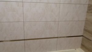 Как выпрямить кривую керамическую плитку.