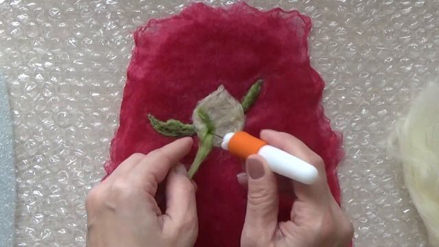 Набивание рисунка внутри тапочка. Валяние из шерсти. Мастер класс. Felting смотреть онлайн