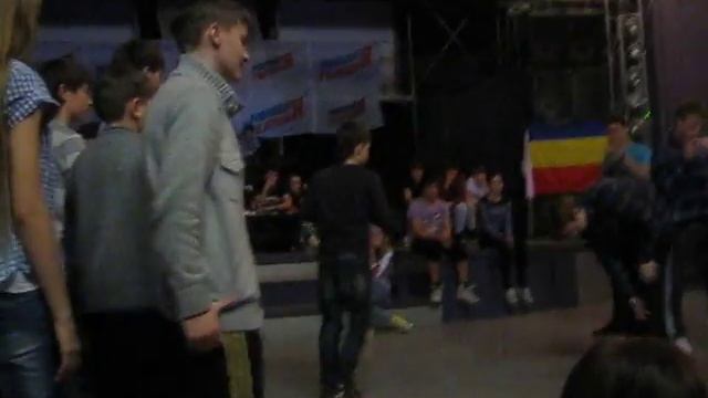 Бричкин vs Женя смотреть онлайн