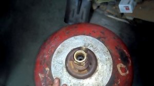 Печь "Бубафоня". Подготовка газового баллона к резке. Часть 1
