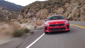 Here's What to Expect Daily Driving a 2018 Kia Stinger GT