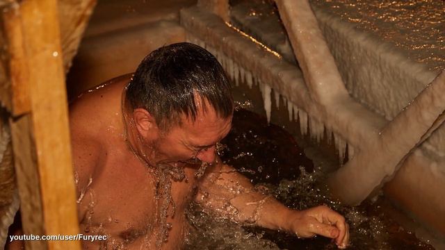 Колыма. Магадан. Бухта Гертнера. Окунулись в прорубь на Крещение