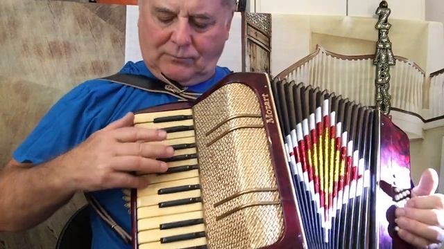 детский аккордеон "Mozart" и его звучание смотреть онлайн