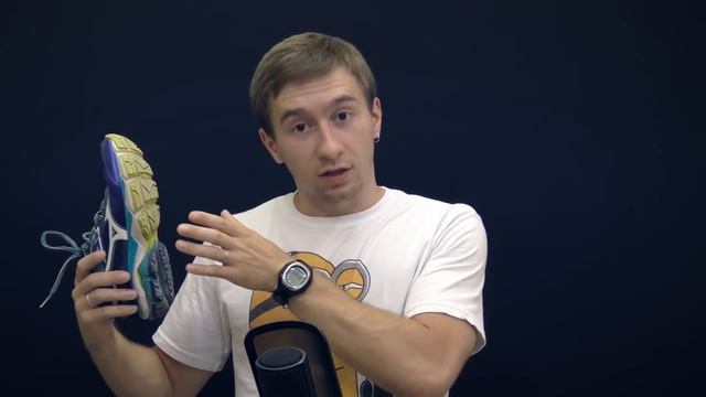 ПОМОГАЮТ или МЕШАЮТ кроссовки бегать - Предназначение спортивной обуви смотреть онлайн