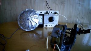 Ручной электрический генератор.