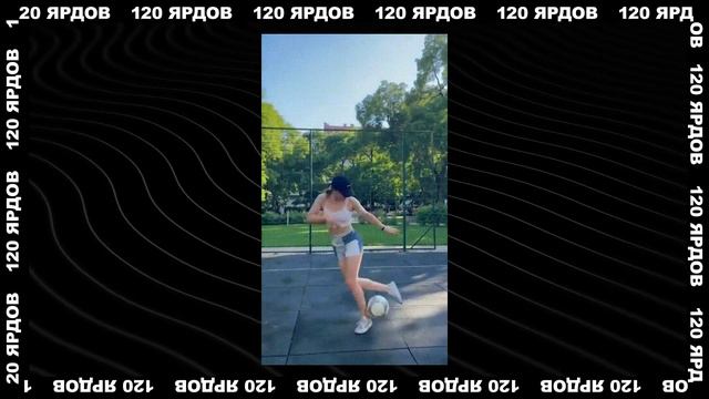 ФУТБОЛИСТ ПОЦЕЛОВАЛ СУДЬЮ. Странные истории с футбольными арбитрами. Футбольный топ @120 ЯРДОВ