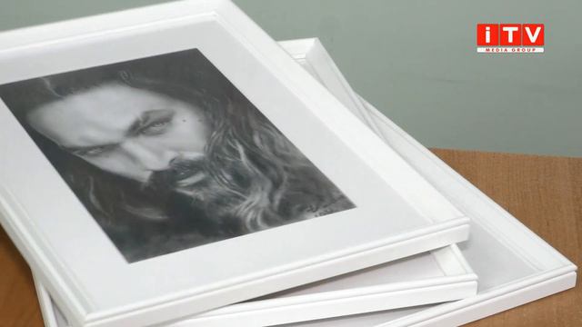 Картини, неначе фото: мисткиня із Вараша створює реалістичні графічні портрети смотреть онлайн