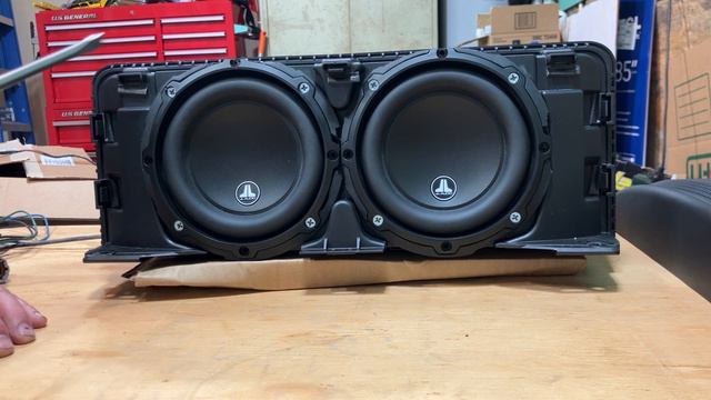 3rd Gen Nissan Frontier Fender Subwoofers Upgraded to JL AUDIO 6W3v3-4 6.5" Dual Subwoofers смотреть онлайн